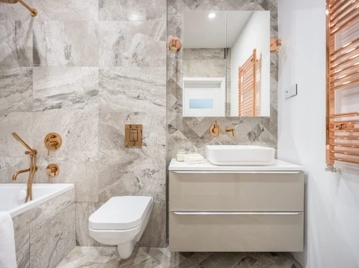 Heizung im Bad – die beste Heizung für Ihr Badezimmer 11 Badheizkörper in Messing-Design