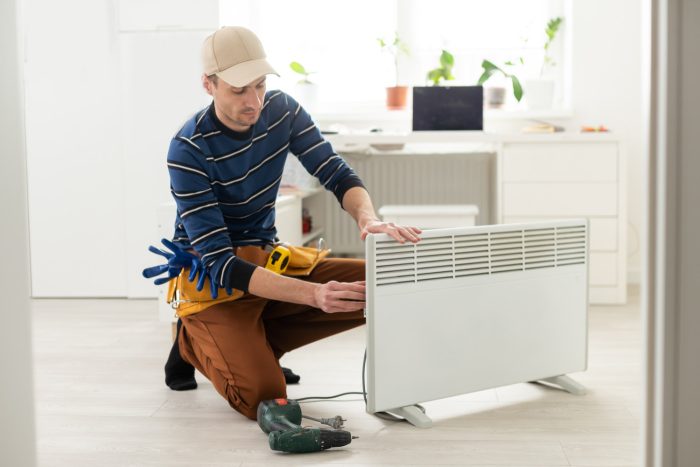 Installateur mit Elektroheizung