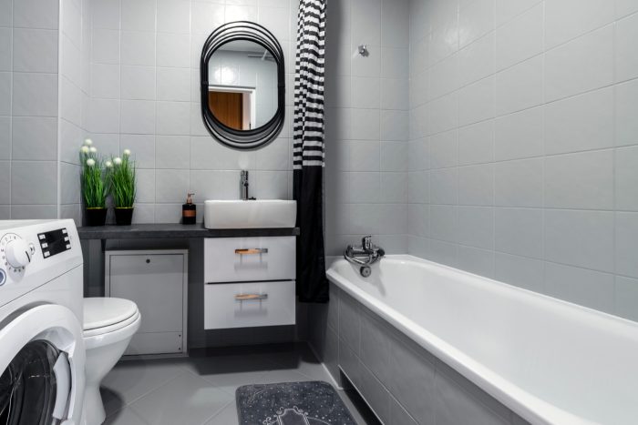 Bad neu gestalten: Mit unseren Tipps & Tricks zum neuen Traumbad 19 Im kleinen Bad dient die Badewanne auch als Dusche