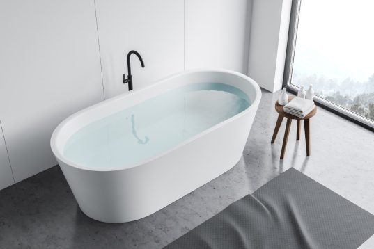 Wie viel Liter passen in eine Badewanne? So viel Wasser benötigen Sie! 8 Rechteckbadewanne