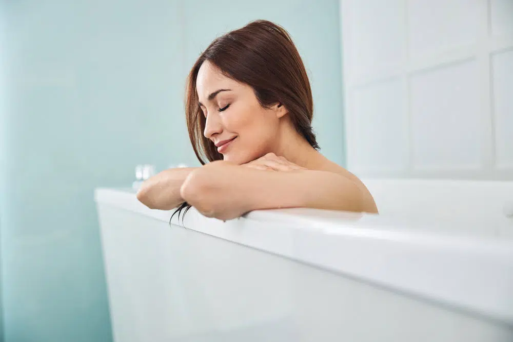 Kleines Bad optisch vergrößern – Unsere 10 Tipps 37 Kleines Bad optisch vergrößern – Unsere 10 Tipps